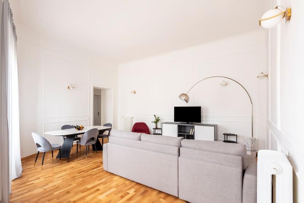 Sjr Luxury Apartment Trevi Fountain Roma Exterior foto